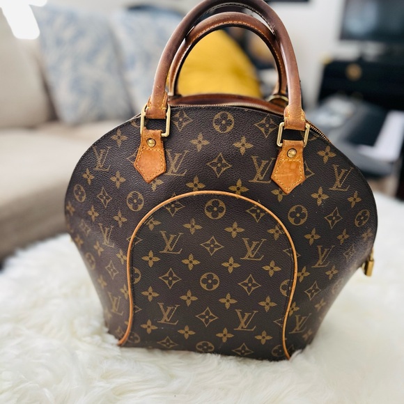 Louis Vuitton Ellipse MM - Picture 13 of 14